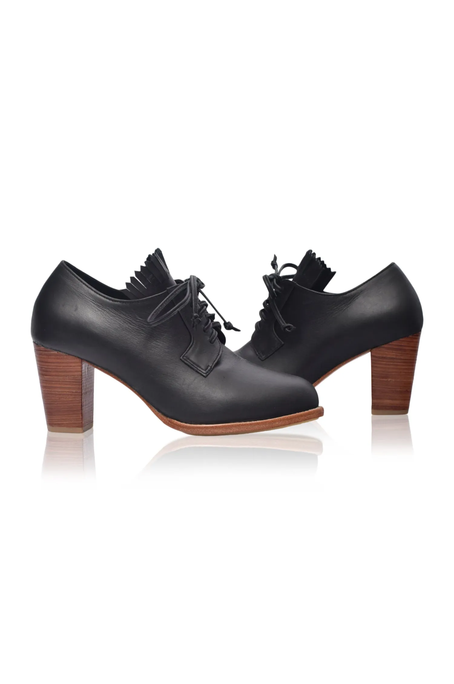 Lyon Lace-up Leather Oxfords