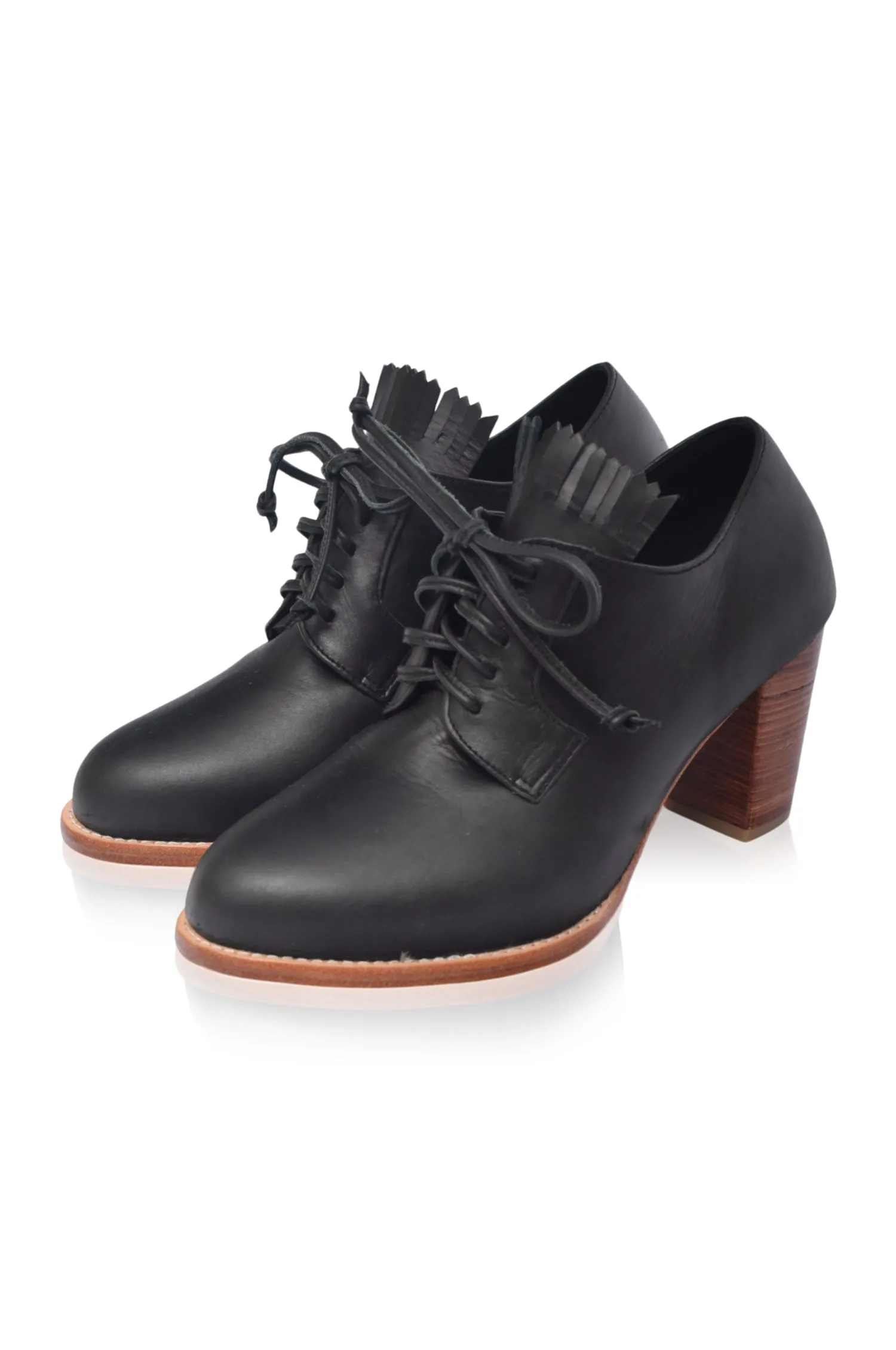 Lyon Lace-up Leather Oxfords