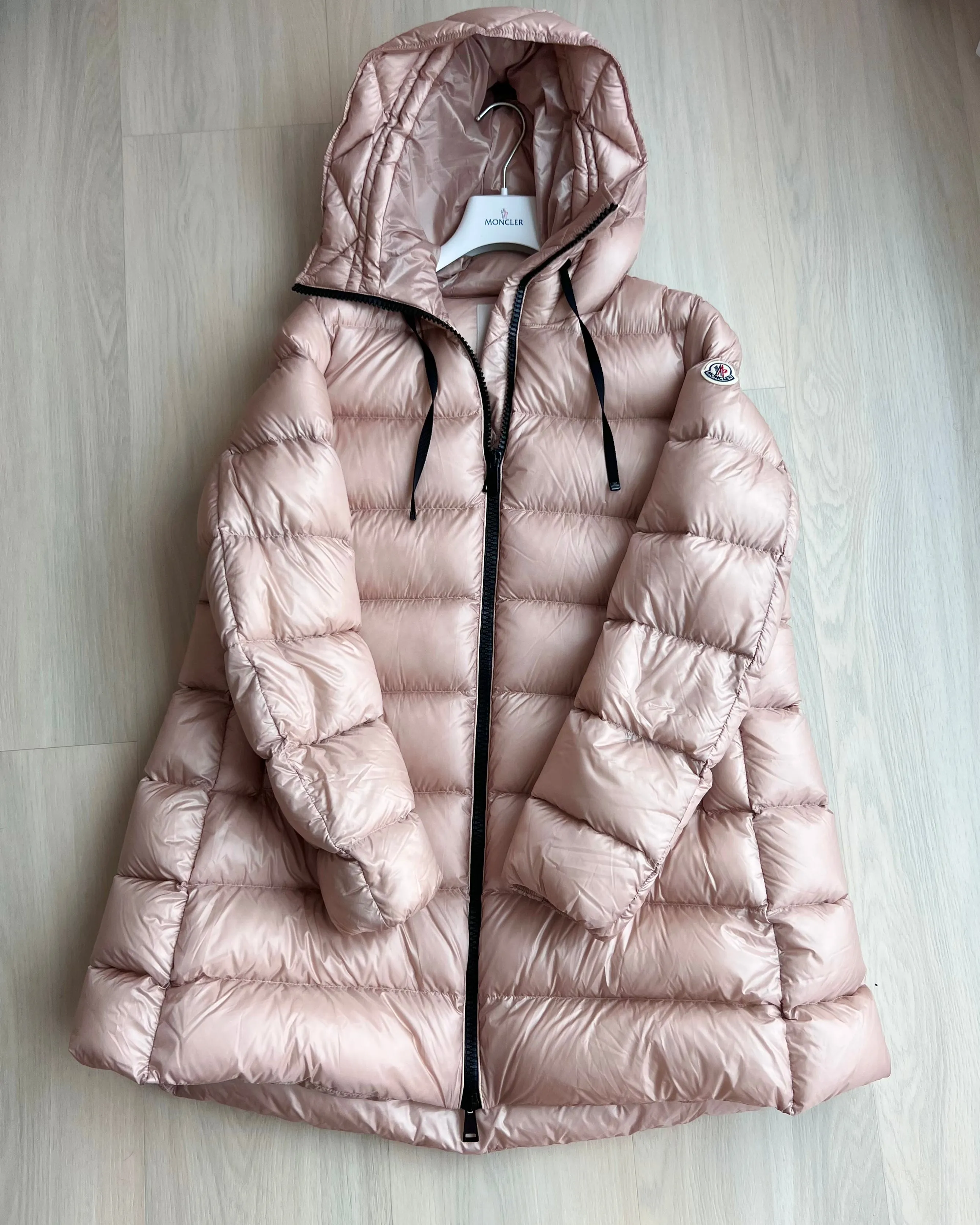 Moncler Suyen Down Jacket