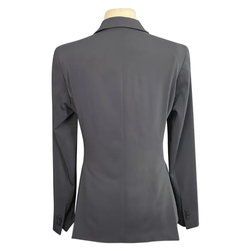 RJ Classics Xtreme Comfort Stretch Show Jacket in Black - Women's 2R