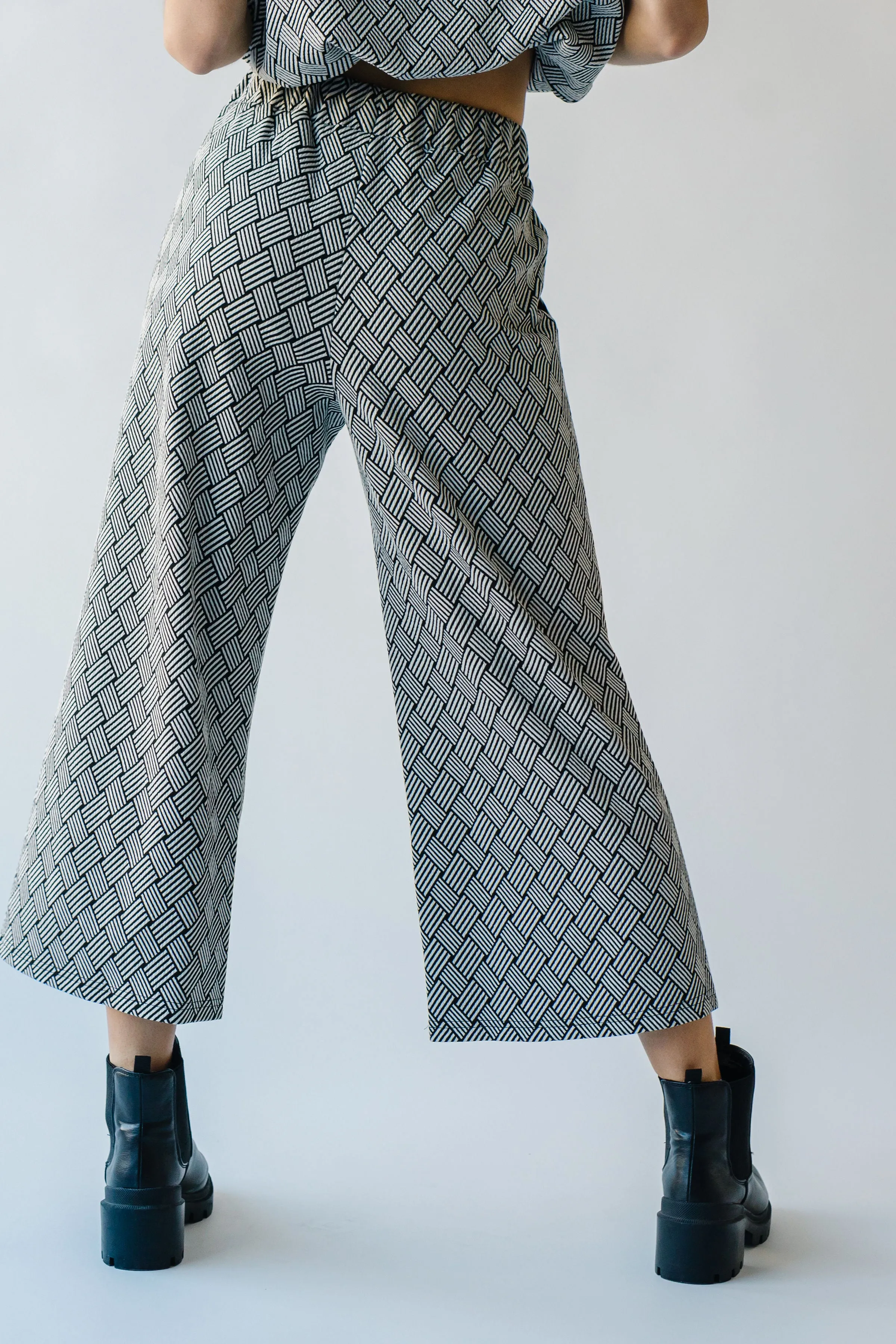 The Ronnie Textured Wide Leg Pant in Geometric